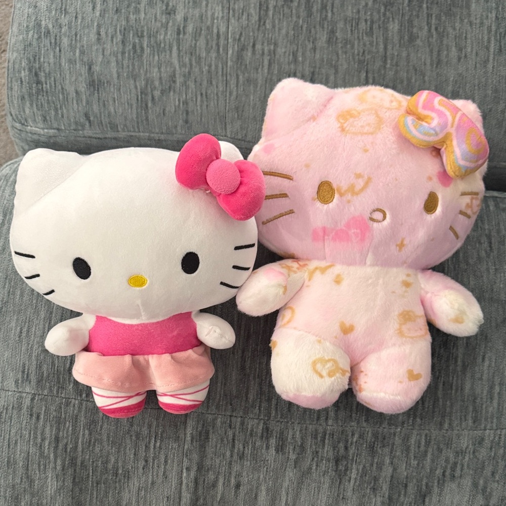 Hello Kitty Plush Duo - Pink and White